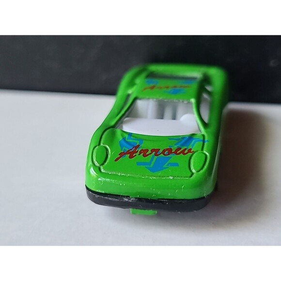 Ultra Rare Vintage Sun Toys Green "Arrow" Graphics Die-Cast 1:64 Sports Car - Picture 3 of 10